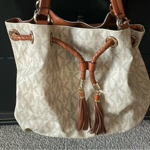 Michael Kors Bag, medium size